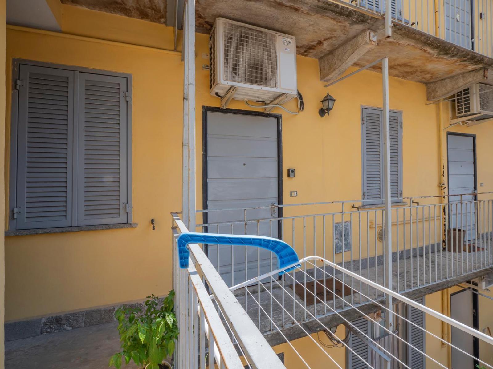 Canonica Charming Apartment Milano Eksteriør billede